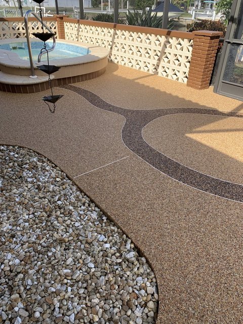Pool deck in river rock