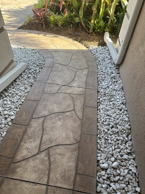 Front porch in decorative concrete