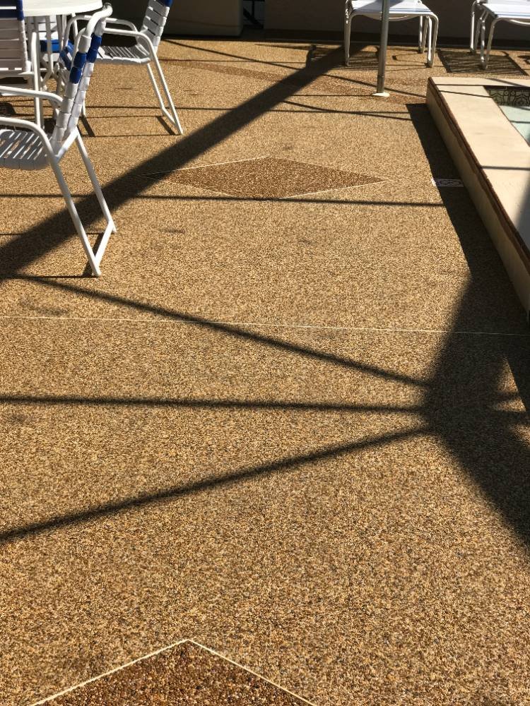 Pool deck in river rock