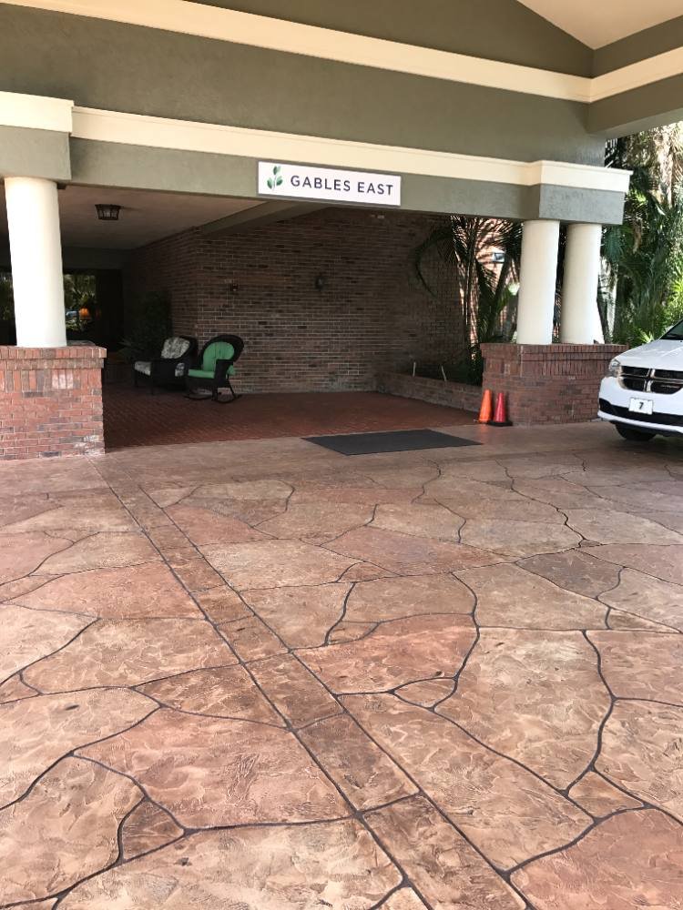 Driveway in Uro Stone