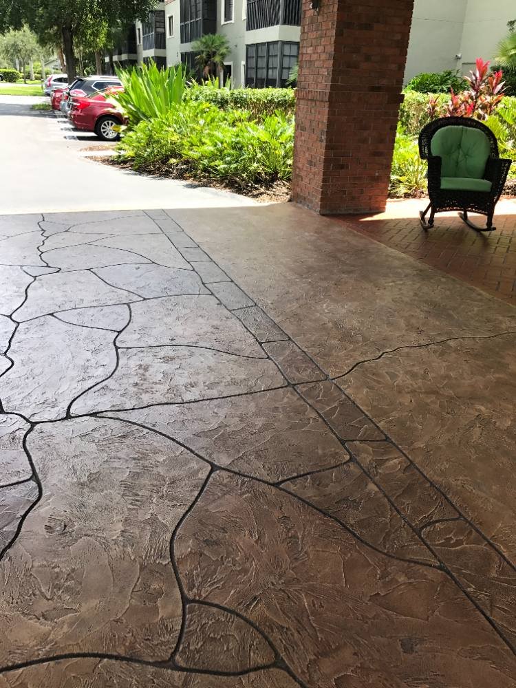 Driveway in Uro Stone
