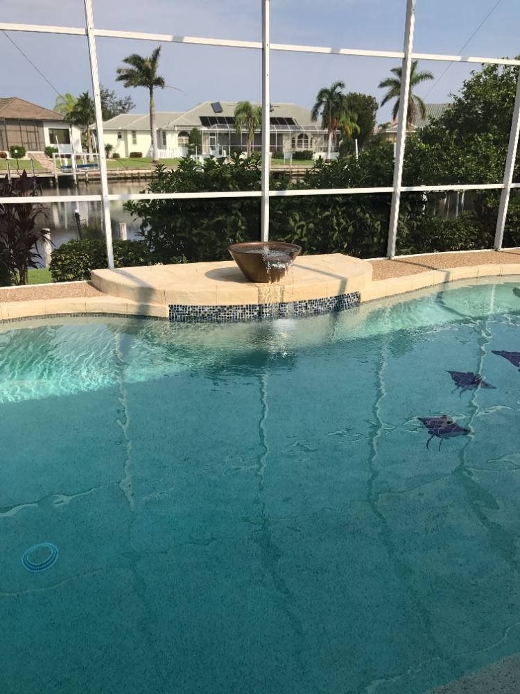 Pool deck in Uro Stone